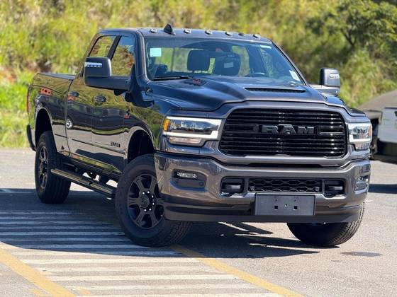 RAM 2500 6.7 I6 TURBO DIESEL LARAMIE NIGHT EDITION CD 4X4 AUTOMÁTICO RAM 2500 6.7 I6 TURBO DIESEL LARAMIE NIGHT EDITION CD 4X4 AUTOMÁTICO
